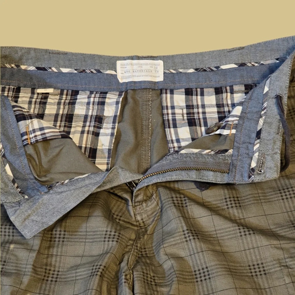 WRK Materials Co. Plaid Cargo Shorts - Picture 2 of 4